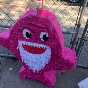 Meet your Posher, Edith